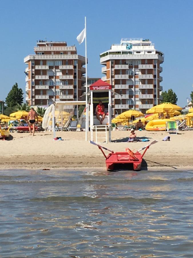 Appartamento Fronte Mare Rimini Exterior photo