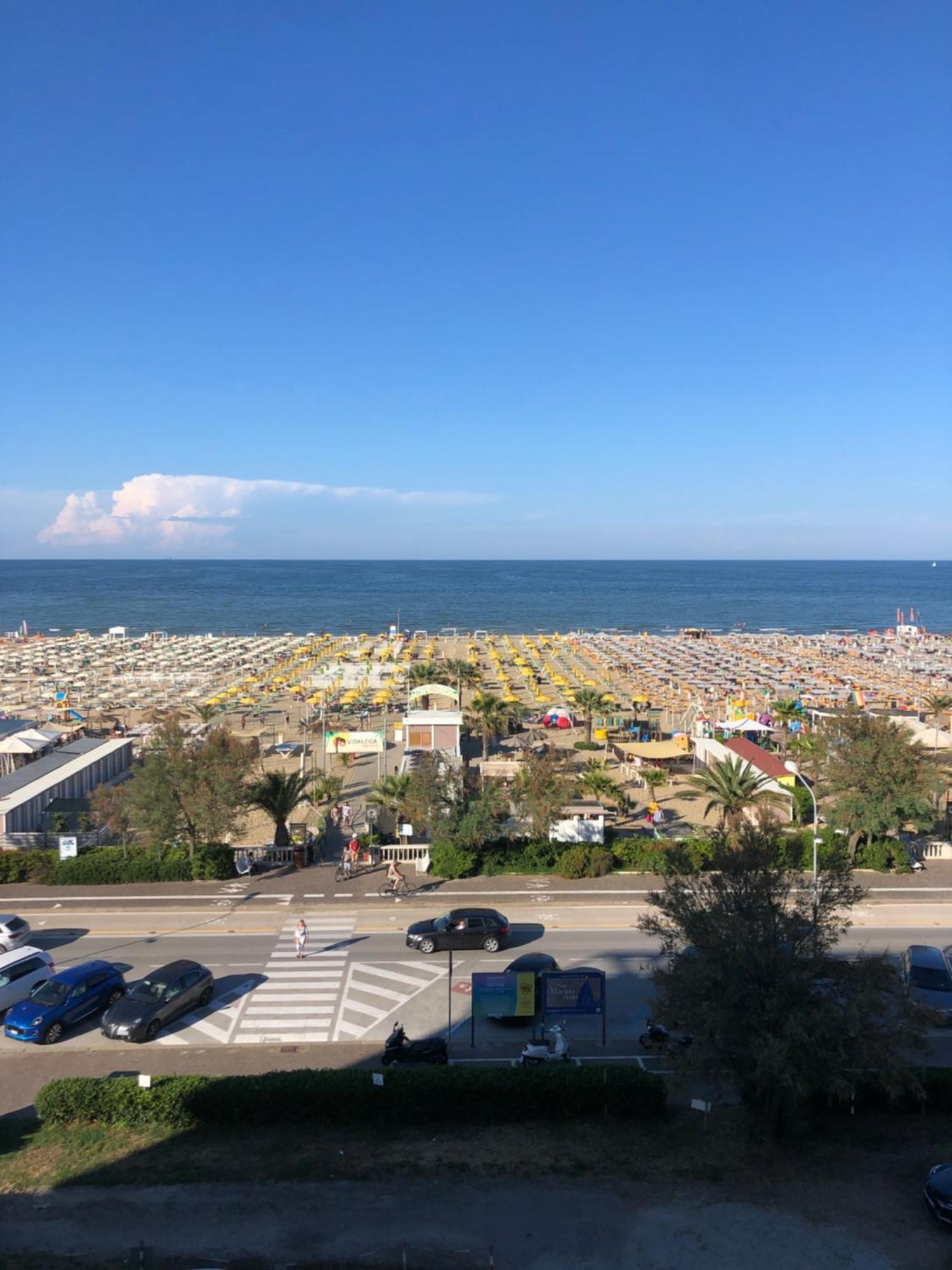 Appartamento Fronte Mare Rimini Exterior photo